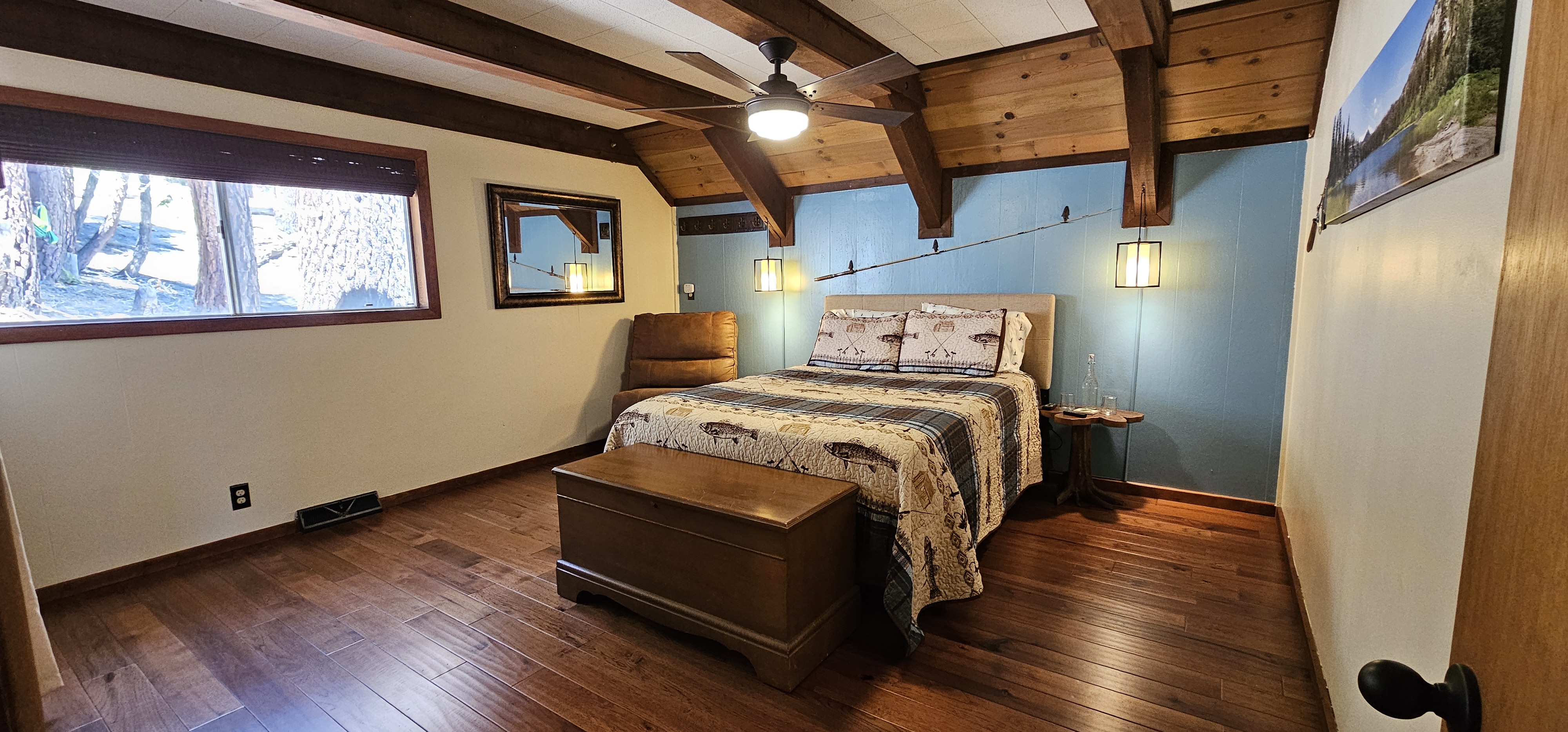 Fishing Room with queen bed